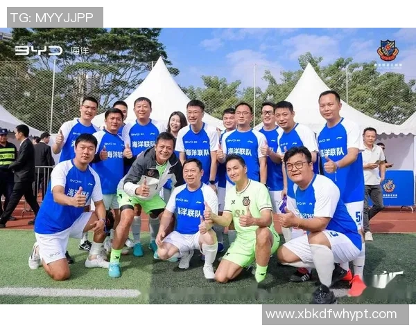 足球明星齐聚全明星球队展现巅峰对决激情四溢的足球盛宴